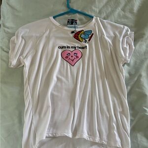 OMIGHTY TEE “let love in” tee 💗 Size M NWT